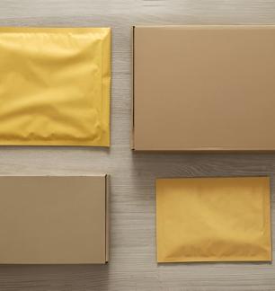 poly-bubble-mailers-wholesale (3).jpg