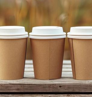 wholesale-paper-coffee-cups-with-lids.jpg